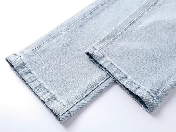 Design RTA Distressed Black Denim Jeans - 23