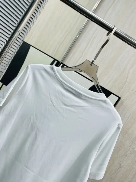 Givenchy 4G Logo Embroidered White T-Shirt - 9