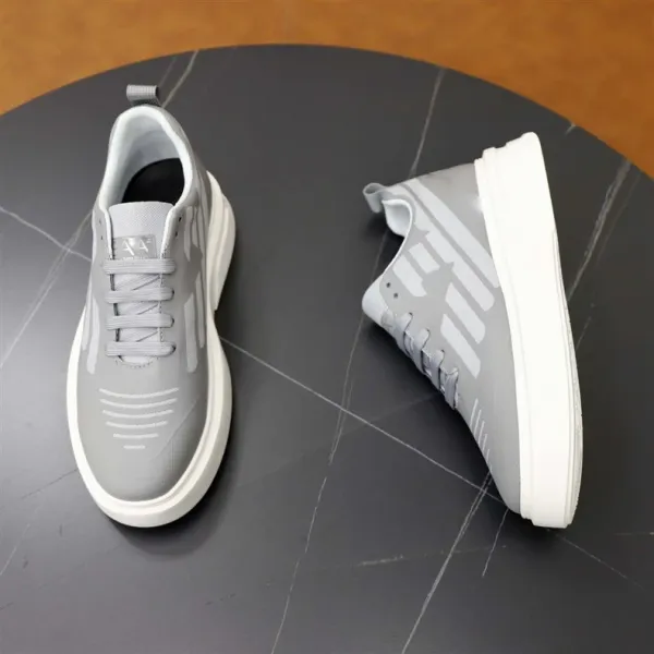 Design Chunky Platform Sneakers Gray White - 10