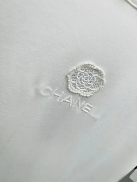 HANE Embroidered Rose Logo Black T-Shirt - 14