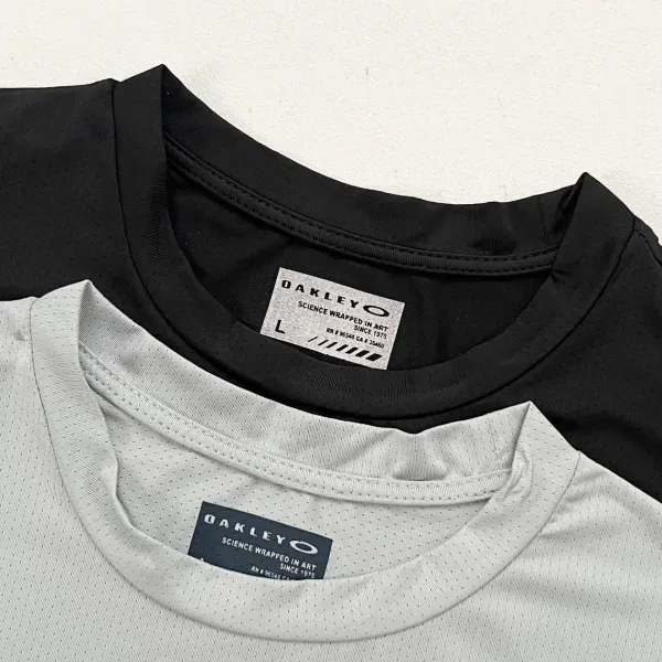 Oakley Performance T-Shirt Black and Gray - 19