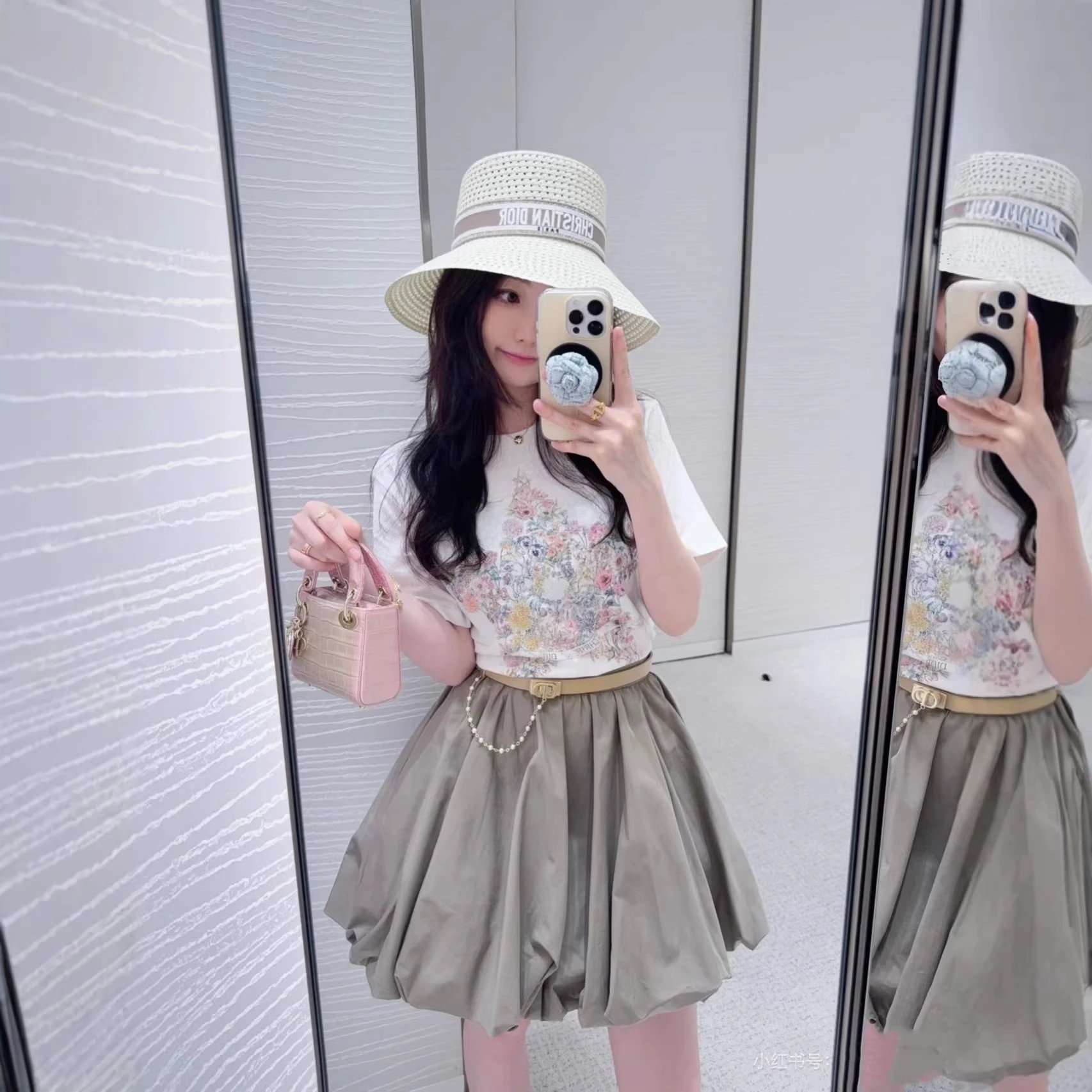 Floral Print White T-Shirt Olive Green Pleated Skirt Casual Outfit