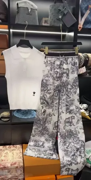 Dior Toile de Jouy Print Pants and Hoodie Set in Black and White - 2