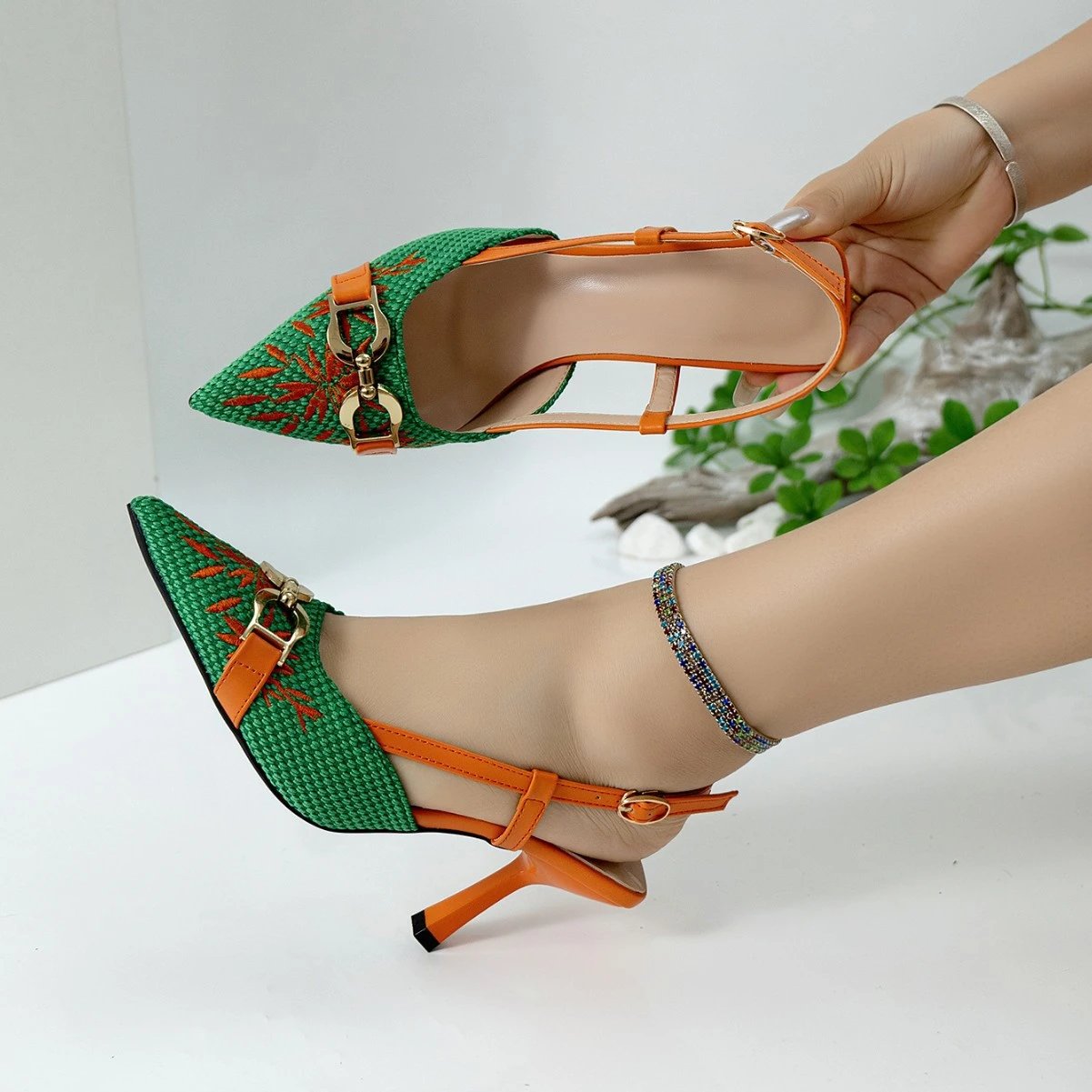 Design Pointed-Toe Slingback Heels with Woven Green and Orange Embroidery