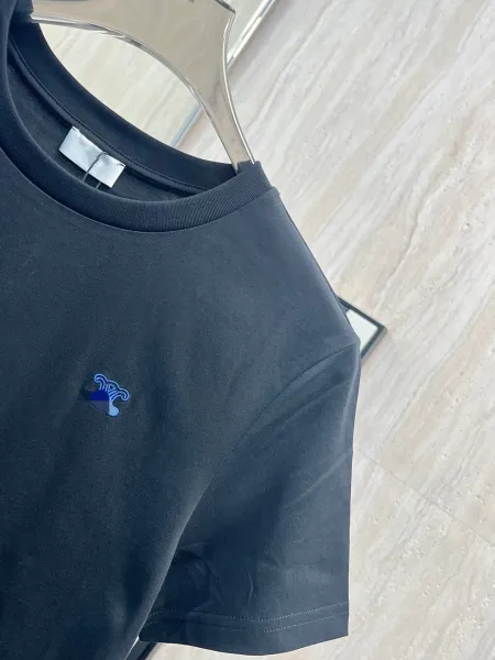 Design Minimalist Embroidered Logo Black T-Shirt - 6