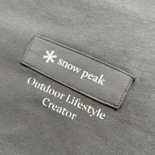 Design Snow Peak Minimal Lifestyle Crew Neck T-Shirt in Gray, Black, and Beige T-Shirts - 31