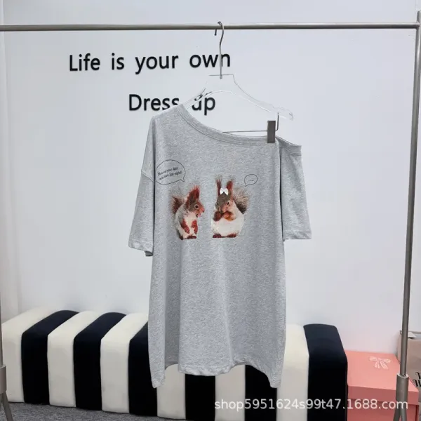 Design Squirrel Print Off-Shoulder T-Shirt Gray - 1