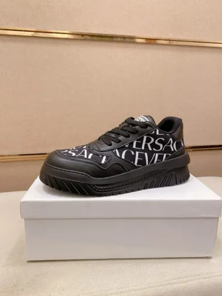 Versace Chain Reaction Logo Print Black Chunky Sneakers - 10