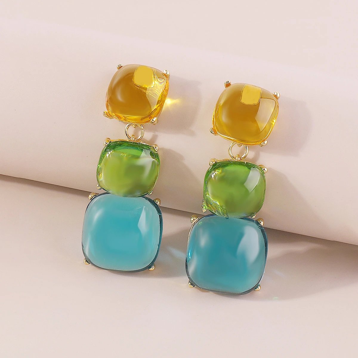 Design Statement Crystal Gradient Necklace Jewelry - 34