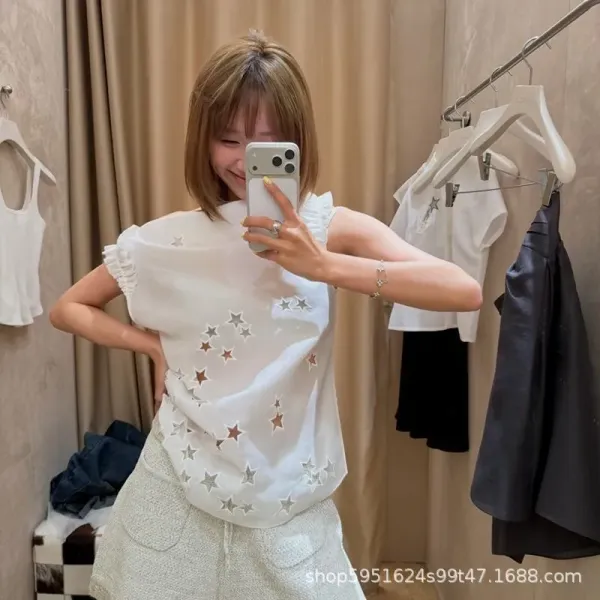 Design Star-Embellished Ruffled Sleeve Top White T-Shirts - 1
