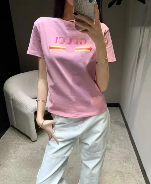 Gucci Logo Print Pink T-Shirt - 1