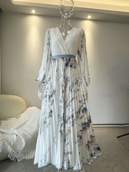 Design Floral Pleated V-Neck Maxi Dress in White with Blue and Beige Accents - 8