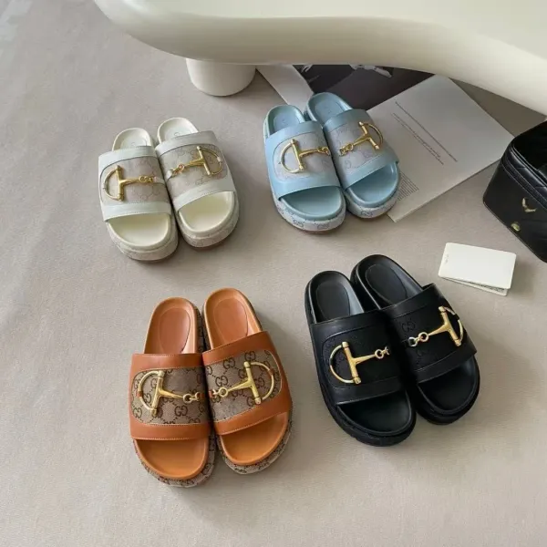 Gucci Horsebit Slide Sandals Beige and White Slippers - 4