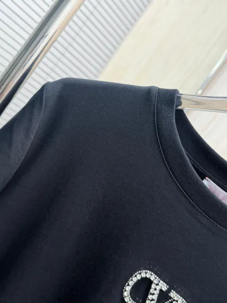 Valentino Garavani VLogo Crystal-Embellished Black T-Shirt - 15