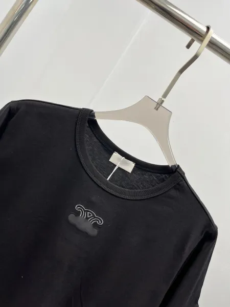 Design Minimalist Embroidered Logo Black T-Shirt Tops.t Shirts - 15