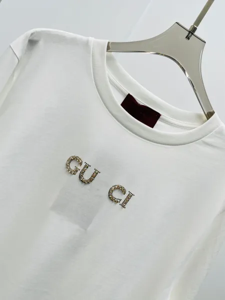 Gucci Crystal-Embellished 'GU CI' Long-Sleeve T-Shirt Black - 12