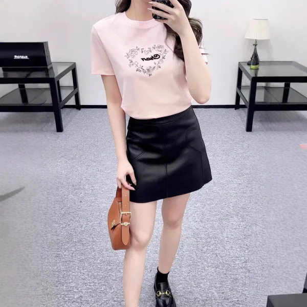 Chanel Floral Heart Embroidered White T-Shirt - 4