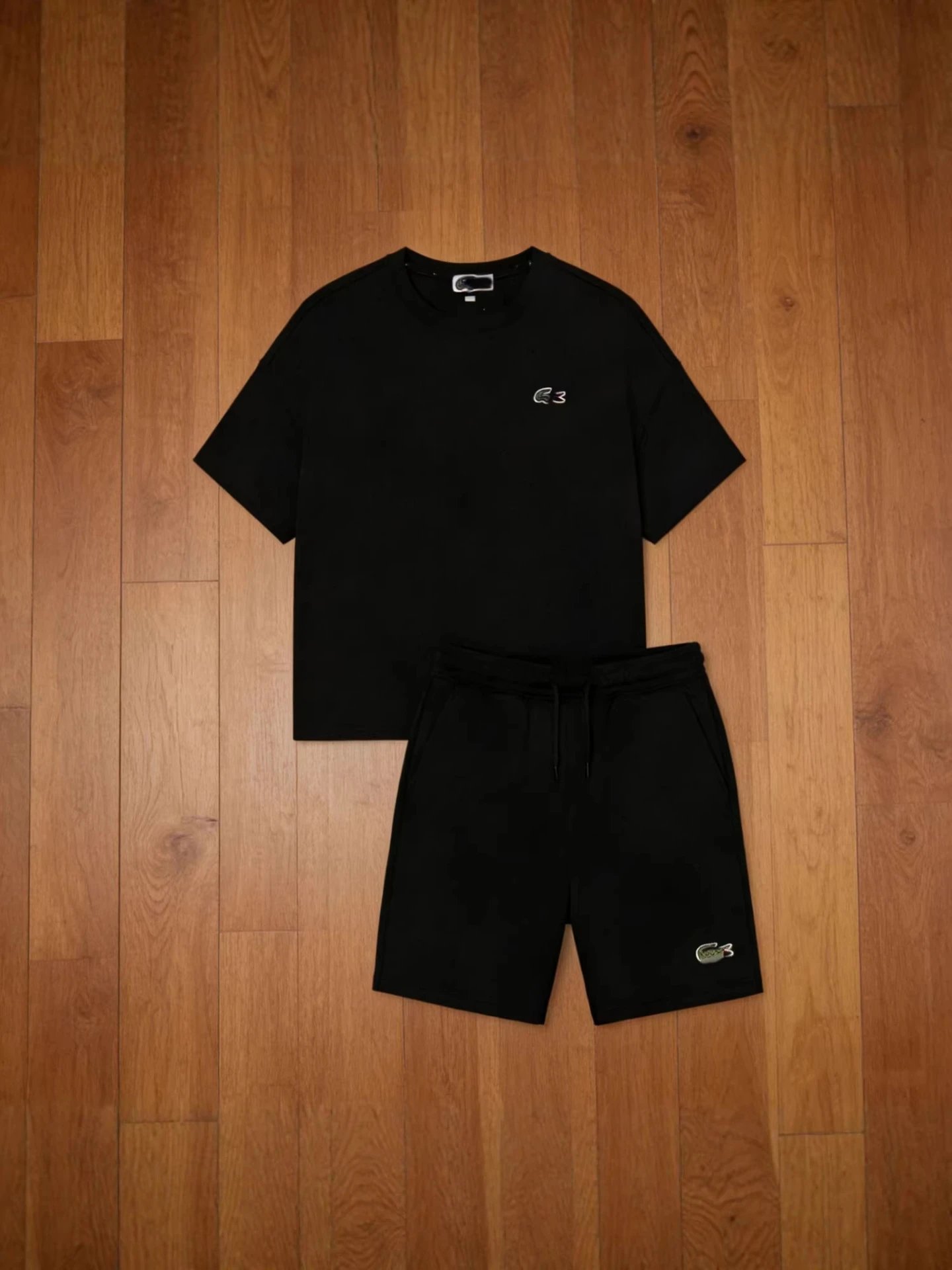 Lacoste Classic Croc Logo White T-Shirt and Shorts Set - 9