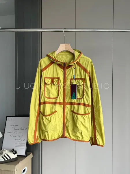 Design HWH GERA Windbreaker Jacket in Light Gray with Lavender Trim Outerwear.windbreaker - 5