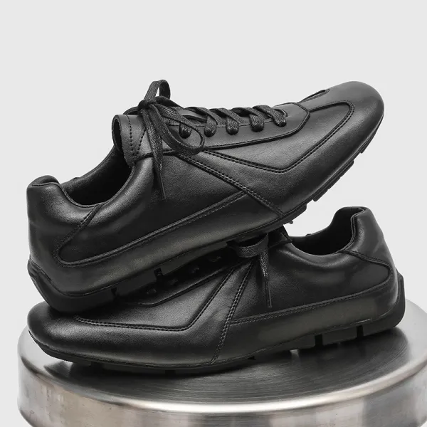 Design Black Leather Low-Top Sneakers - 1