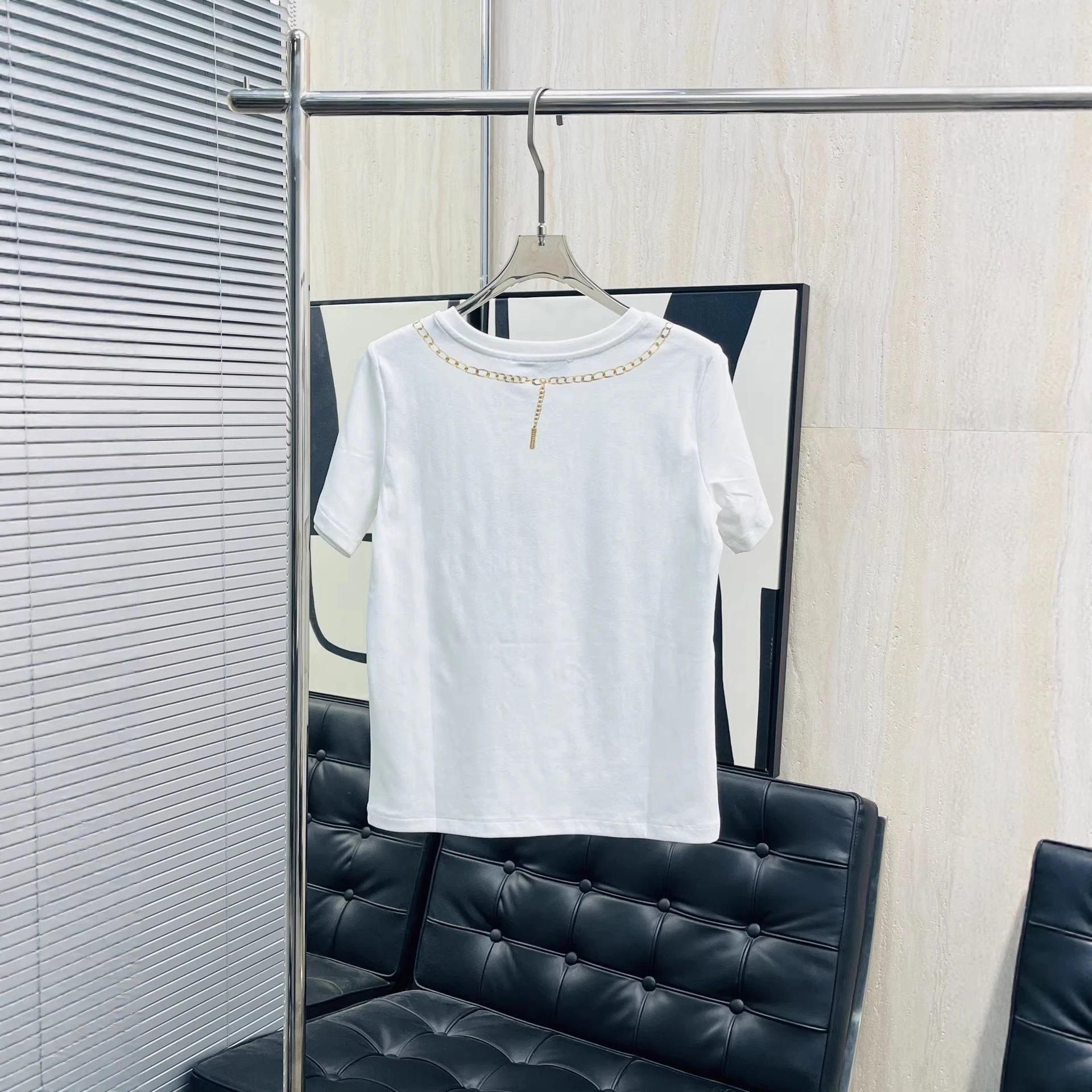 White Ribbed Crop T-Shirt Olive Cargo Pants Camo Cap Streetwear