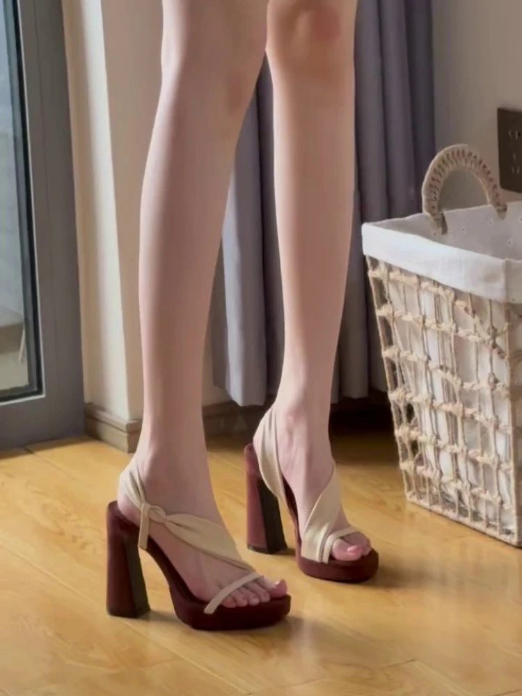 Design Block Heel Sandals Beige and Burgundy - 2