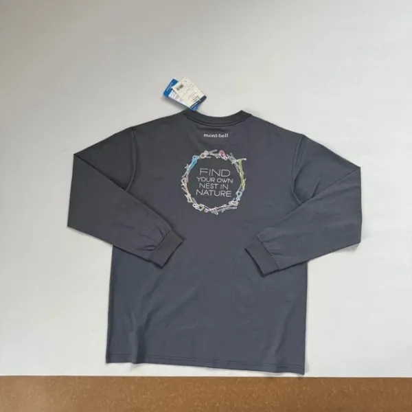 Design Mont-bell Find Your Own Nest in Nature Long Sleeve T-Shirt Beige and Gray T-Shirts - 23