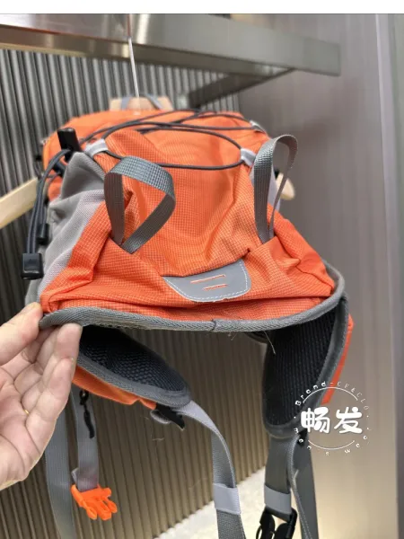 Design Leiveo Outdoor Mesh Backpack Navy Backpacks - 14
