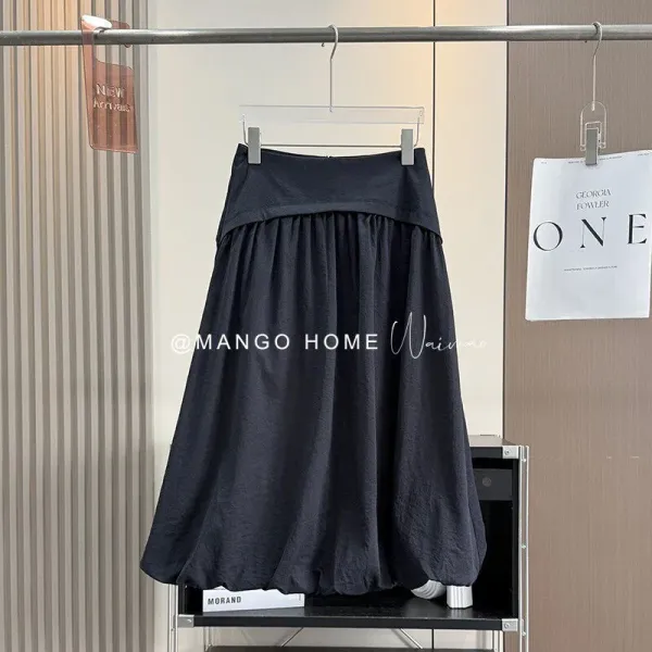 Design Mango Home Waivmo Pleated A-Line Skirt Black Skirt - 1