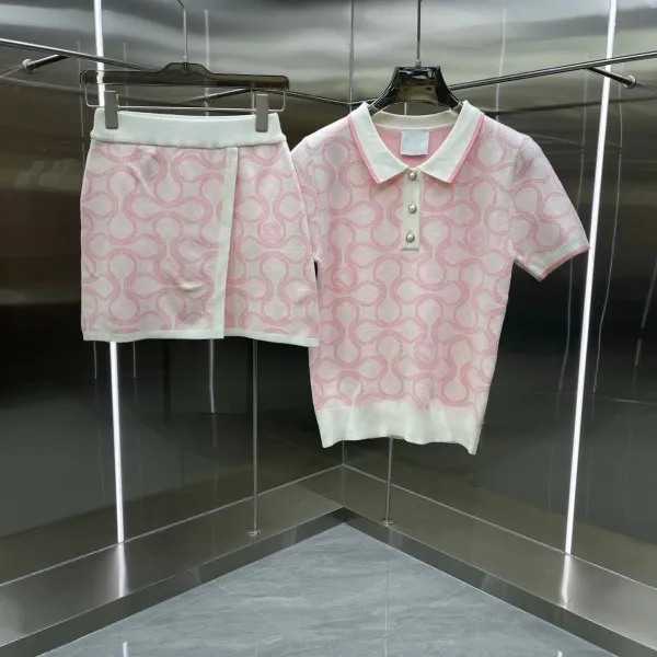 Design Knit Polo and Skirt Set Pink Geometric Pattern Two-Piece Set - 2