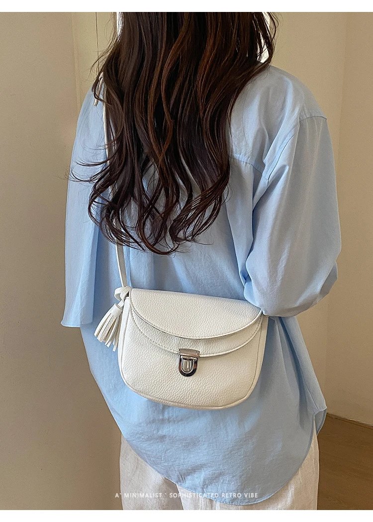 Design Saddle Bag Beige Crossbody Bag - 25