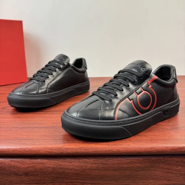 Hogan H222 Black and White Leather Sneakers - 5