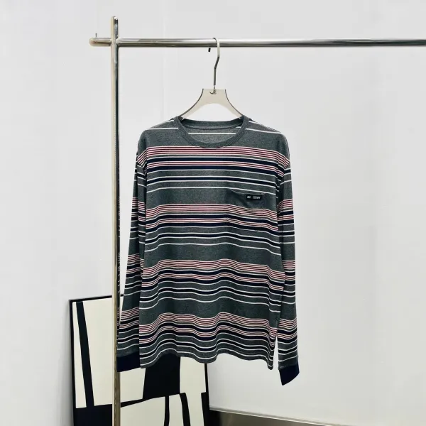 Design Striped Oversized Long-Sleeve Top in Gray Multicolor - 7