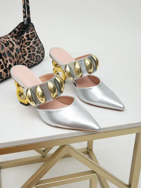 Design Chain-Heel Mule Black with Gold Hardware Shoes - 22