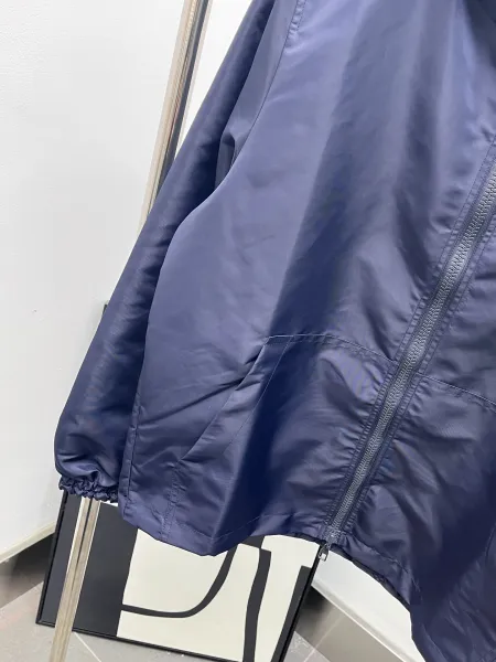 Design Windbreaker Jacket Black Outerwear - 16