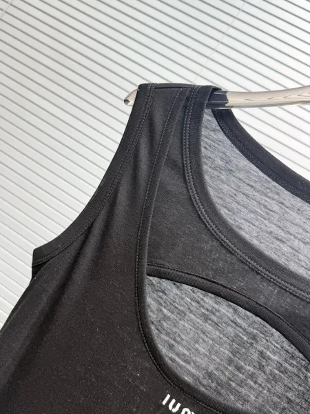Design IUM Cut-Out Detail White Vest-Top Vest Top - 8