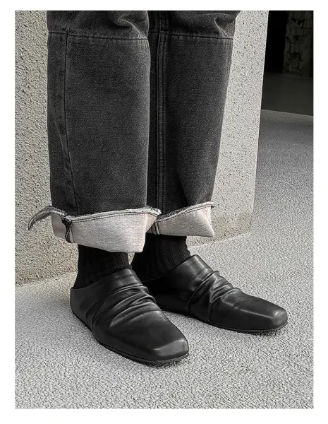 Design Square-Toe Leather Mule Black Shoes Slippers - 9