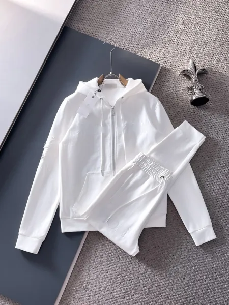 Design Embossed Logo Zip-Up Hoodie and Sweatpants Set White - 1