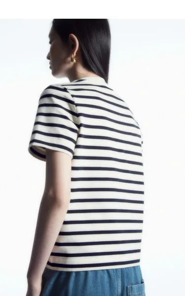 Design Striped Crewneck T-Shirt Navy and White - 7
