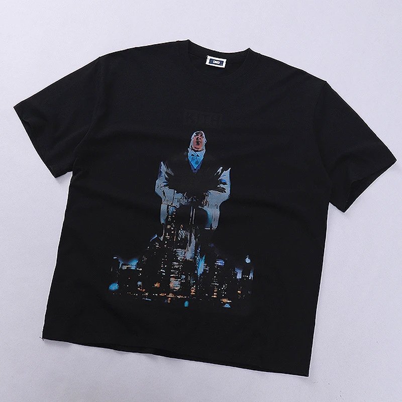 Design Cityscape Figure Print Black T-Shirt - 10