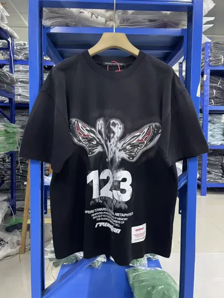 Design Rivington to Rebis x Melanoia 123 Butterfly Graphic T-Shirt Black T-Shirts - 1