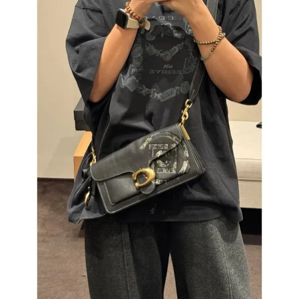 Coach Graphic Print T-Shirt Black - 13