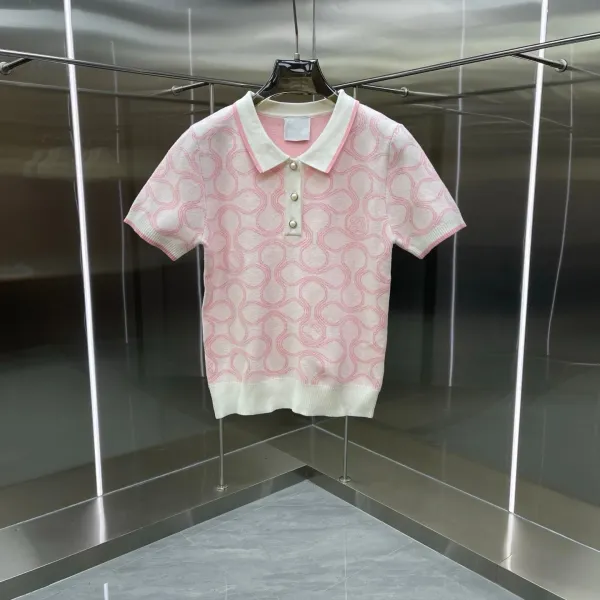 Design Knit Polo and Skirt Set Pink Geometric Pattern Two-Piece Set - 3