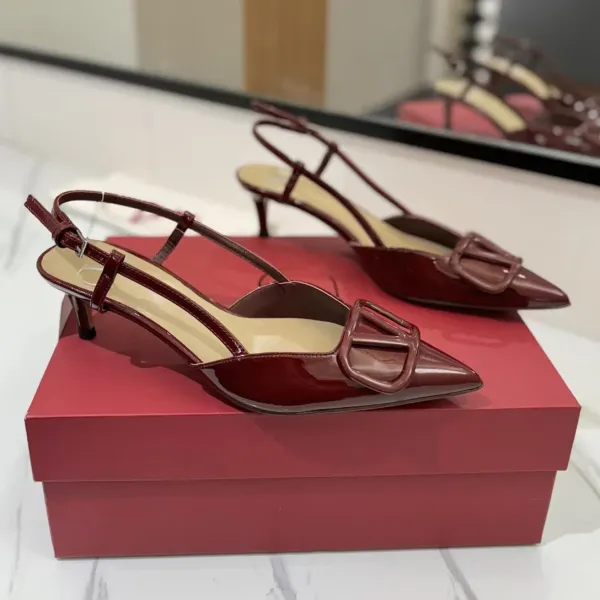 Valentino Garavani VLogo Slingback Pumps Nude Patent Leather Heels - 9
