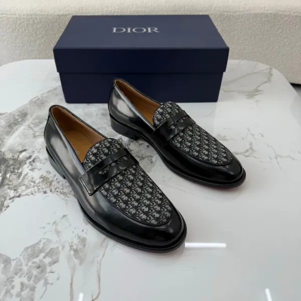 Dior Dior Oblique Loafers Black and Beige - 9