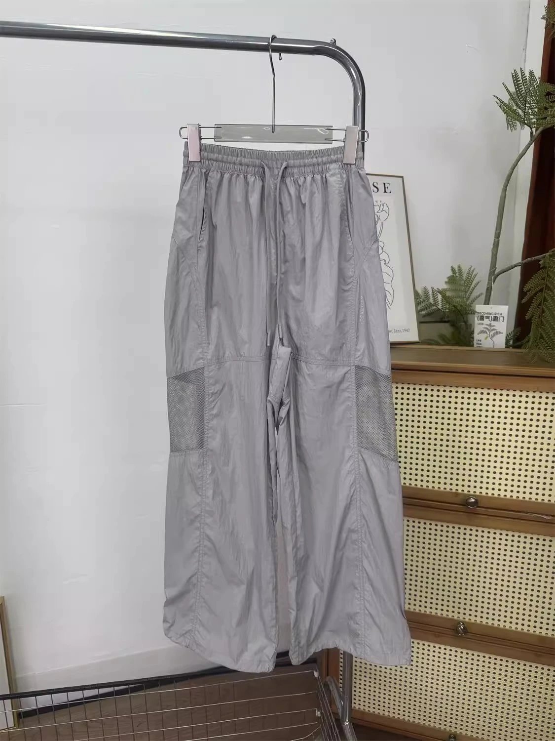 Design Utility Mesh-Panel Wide-Leg Pants Gray