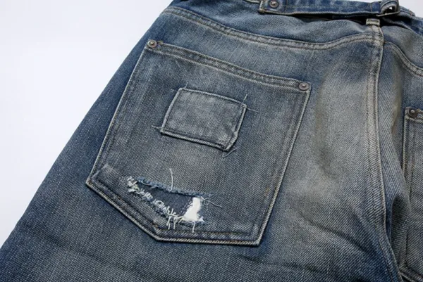 Yohji Yamamoto x Neighborhood Collection de Projets Communs Distressed Denim Jeans - 21