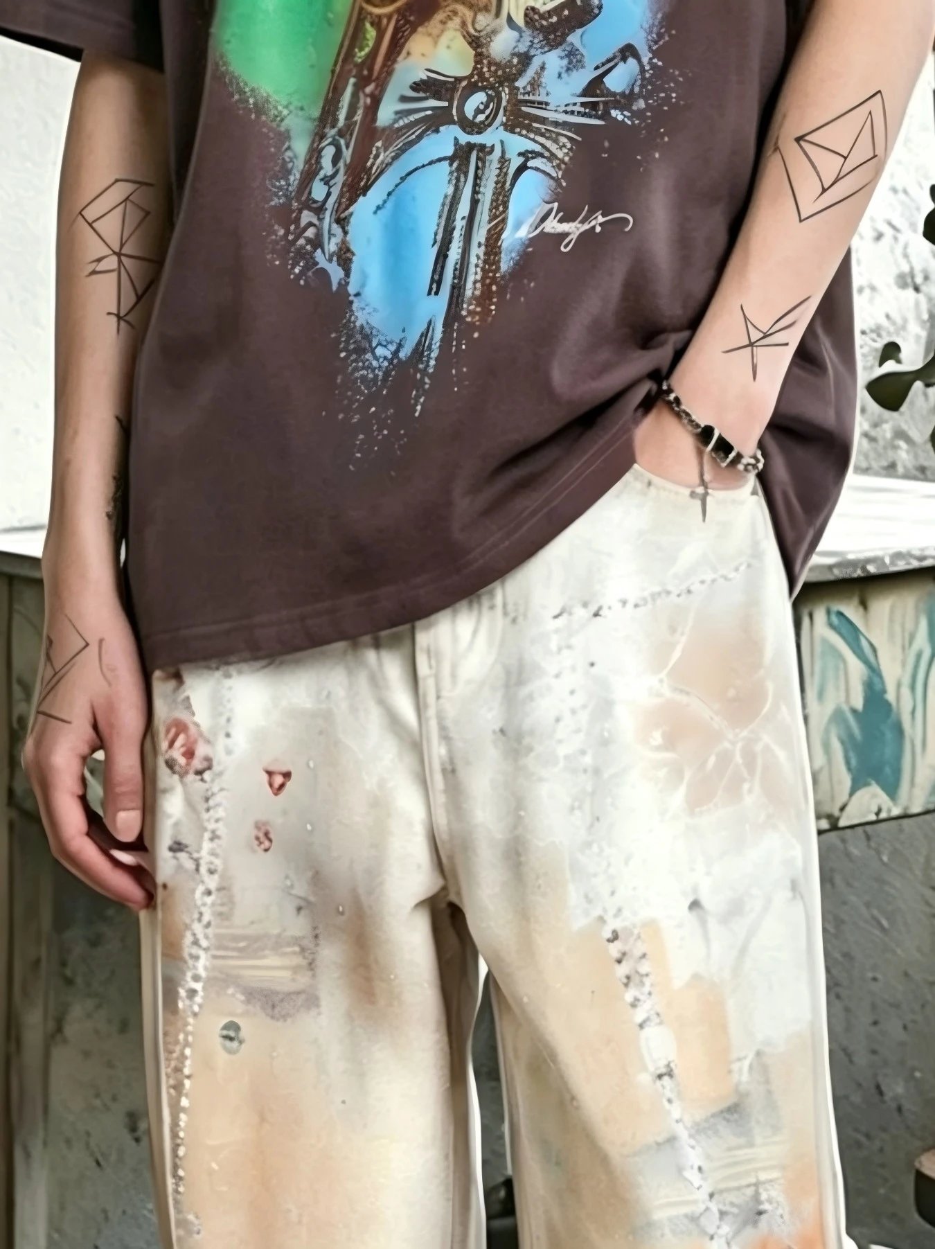 Design Distressed Paint-Splatter Wide-Leg Pants with Heart Patch Beige - 3
