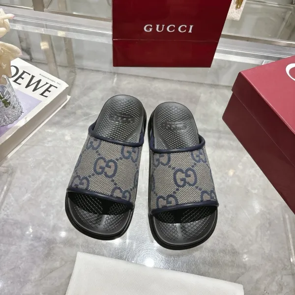 Gucci GG Marmont Slide Sandals Beige and Black Slippers - 7