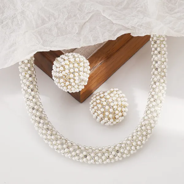 Design Pearl Cluster Necklace and Earrings Set White Jewelry - 14